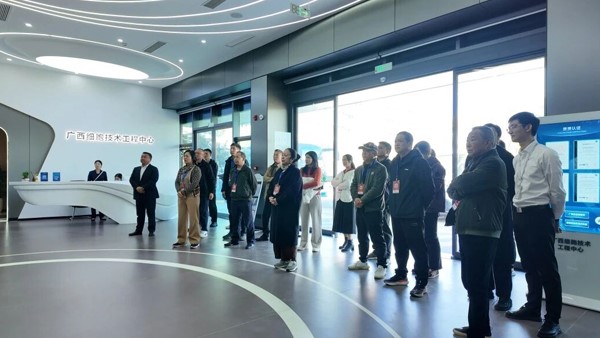 桂林市人大代表兴安小组赴叠彩区广西细胞技术工程中心开展2025年中专题调研