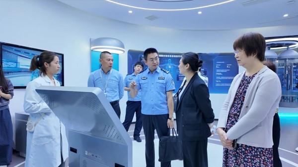 国际血液学标准化委员会（ICSH）专家到访广西细胞技术工程中心参观交流